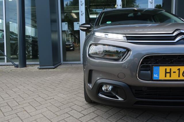 Citroen C4 CACTUS 1.2 PURETECH 110PK, Navi, Clima, PDC Rondom, Apple Carplay/ Android Auto, etc.