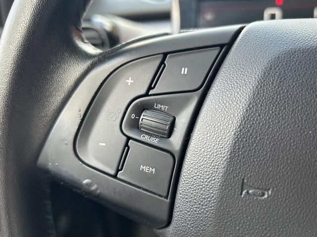 Citroen C4 CACTUS 1.2 PureTech Shine // LED // NAVI + CARPLAY // CAMERA + PDC V+A // CLIMA