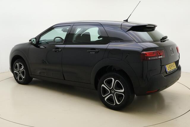 Citroen C4 CACTUS 1.2 PureTech Feel 110 PK | Climate control | Parkeersensoren | Navigatie via Carplay | Weinig kilometers | Cruise control | DAB radio