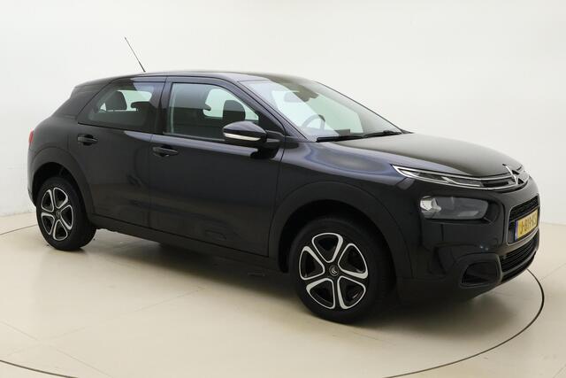 Citroen C4 CACTUS 1.2 PureTech Feel 110 PK | Climate control | Parkeersensoren | Navigatie via Carplay | Weinig kilometers | Cruise control | DAB radio