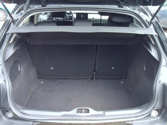 Citroen C4 CACTUS 1.2 PureTech Shine Automaat - Airco - Navigatie - Camera