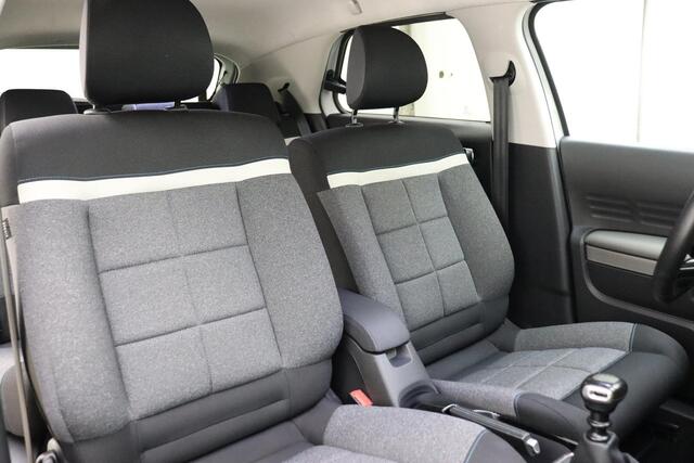 Citroen C4 CACTUS 1.2 PureTech Shine Plus | 110PK | Keyless Entree | Navigatie| Parkeer Camera | Parkeer Sensoren Voor & Achter | Climate Control | Cruise Control | Arm Steun |