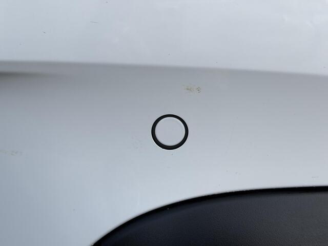 Citroen C4 CACTUS Shine 1.2 PureTech 110PK Navigatie, Achteruitrijcamera, Keyless, Parkeersensoren