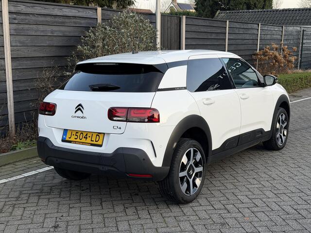 Citroen C4 CACTUS Shine 1.2 PureTech 110PK Navigatie, Achteruitrijcamera, Keyless, Parkeersensoren
