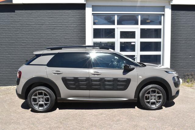 Citroen C4 CACTUS PureTech 82 Shine | Navigatie | Airconditioning ECC | Radio | USB | Bluetooth | Isofix Bevestigingspunten | Stuurbekrachtiging | Getint Glas | Zeer Compleet!!