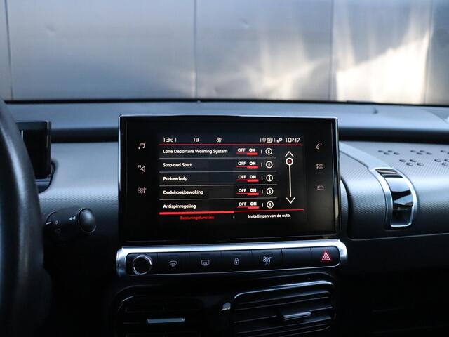 Citroen C4 CACTUS 1.2 PureTech Shine | AUT. | LEDER | TREKHAAK | PANO | CAMERA | APPLE CARPLAY | CRUISE | NAVI |