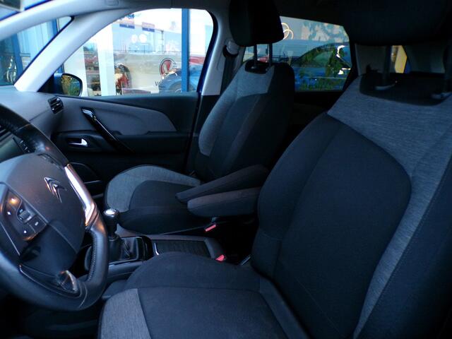 Citroen C4 PICASSO 1.2 PureTech Feel, Trekhaak / Carplay + Android Auto / Navigatie / Climate Control / 17' LMV