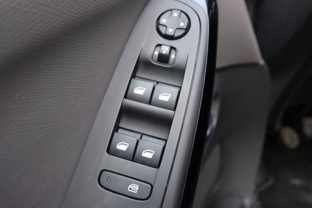 Citroen C4 PICASSO BWJ 2018 1.2 PureTech 131 PK Business APPLE CARPLAY / ANDROID AUTO / NAVI / CLIMA / CRUISE / KEYLESS / PDC / LMV