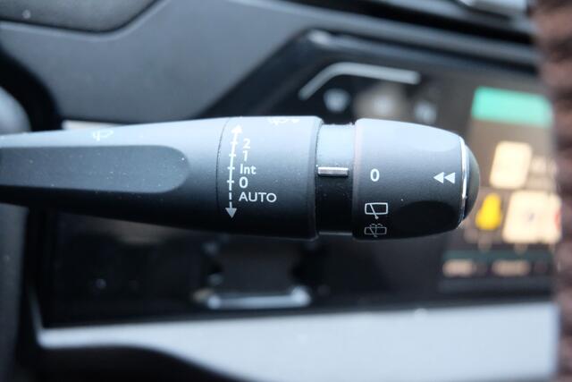 Citroen C4 PICASSO BWJ 2018 1.2 PureTech 131 PK Business APPLE CARPLAY / ANDROID AUTO / NAVI / CLIMA / CRUISE / KEYLESS / PDC / LMV
