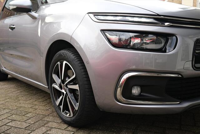 Citroen C4 PICASSO THP 165 Automaat Shine Xenon | Camera | Trekhaak | Sensoren voor & achter | All season banden