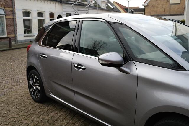 Citroen C4 PICASSO THP 165 Automaat Shine Xenon | Camera | Trekhaak | Sensoren voor & achter | All season banden