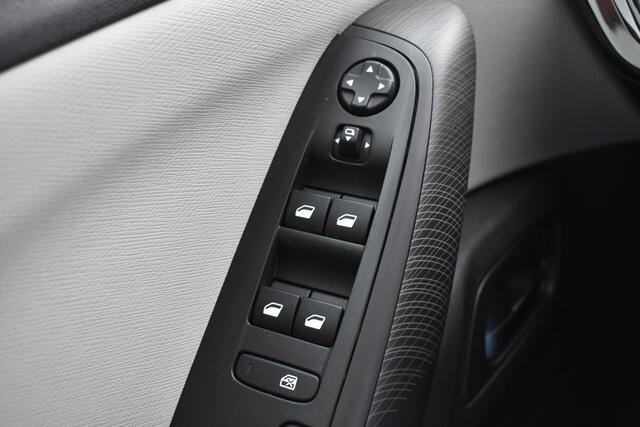 Citroen C4 PICASSO PureTech 130 Shine Navi | Airco | Camera achter | Massage stoelen |