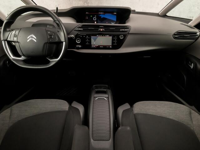 Citroen C4 PICASSO 1.2 PureTech Sport Automaat (APPLE CARPLAY, NAVIGATIE, CAMERA, SPORTSTOELEN, LM VELGEN, CRUISE, PARKEERSENSOREN, NIEUWSTAAT)
