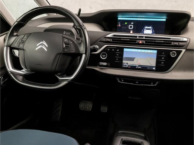 Citroen C4 PICASSO 1.2 PureTech Sport Automaat (APPLE CARPLAY, GROOT NAVI, TREKHAAK, ELEK ACHTERKLEP, SPORTSTOELEN, GETINT GLAS, PARKEER ASSISTENT, CRUISE, NIEUWE APK, NIEUWSTAAT)