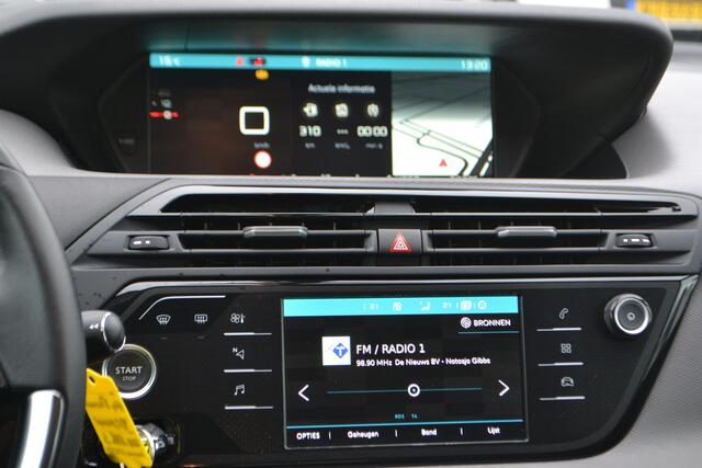 Citroen C4 PICASSO 1.2 PureTech Shine I NAVIGATIE I 5 APARTE STOELEN I ACHTERUITRIJCAMERA I KEYLESS ENTRY & START I 130 PK I L.M. WIELEN I METALLIC KLEUR I PANORAMA VOORRUIT I