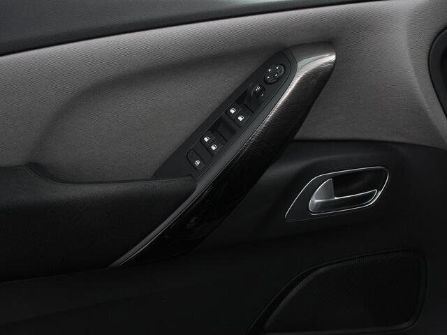 Citroen C4 PICASSO 1.6 THP 165pk Automaat Shine | Digitale Cockpit | Camera | Navigatie | Climate Control | Trekhaak | Lichtmetalen Velgen | Half leder