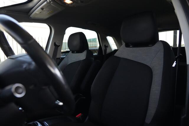 Citroen C4 PICASSO 1.2 PureTech Shine 131pk Navigatie/Camera/Stoelverwarming