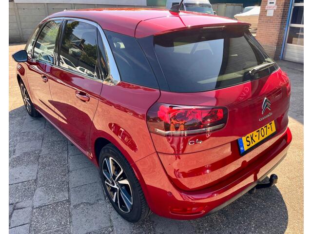 Citroen C4 PICASSO 1.2 PURETECH FEEL Dist,riem vervangen NL Auto