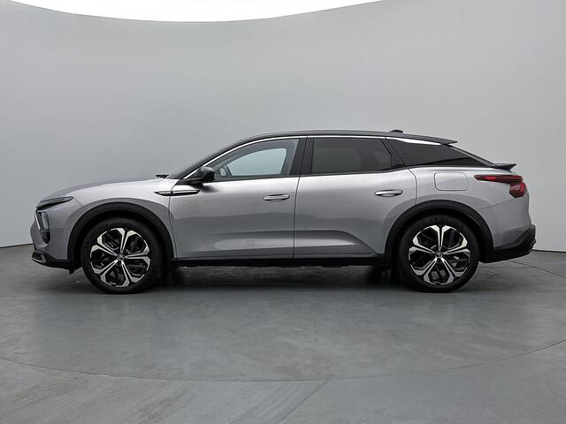 Citroen C5 X Business Plus Hybrid 225 pk Automaat | Navigatie | Achteruitrijcamera | Parkeersensoren Voor en Achter | Verwarmde Comfortstoelen | LED Koplampen | Keyless Entry/Start | Verwarmd Lederen Stuurwiel | Trekhaak | Adaptieve Cruise Control | 19" Lichtmetalen