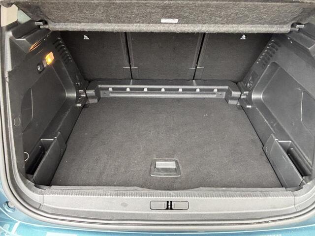 Citroen C5 Aircross Shine Business Plus 1.6 Turbo 180pk EAT8 | 1.500 KG TREKGEWICHT | PANODAK | 360° CAMERA + SENSOREN | NAVI | DAB+ | ISOFIX | DODEHOEK WAARSCHUWING | TREKHAAK |
