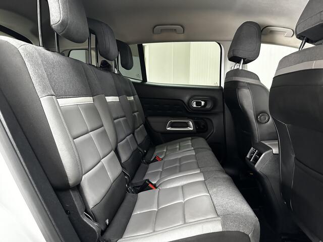 Citroen C5 Aircross 1.2 PureTech Business Plus/ D-Riem verv: 148.000 KM!/ Trekhaak/ Virtual Dash./ Keyless/ LED Koplampen/ Keyless/ Camera/ DAB+/ Apple + Android/ Lane-Assist./ Adaptive Cruise/ Dode-Hoek DET./ Extra getint glas/ Elek. Koff