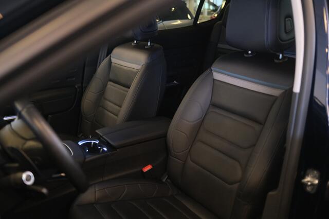 Citroen C5 Aircross Hybrid 225Shine Leer/All Wheather Banden/Elektr. Achterlklep/Stoelverwarming