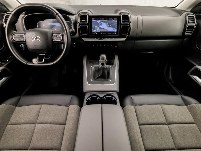 Citroen C5 Aircross 1.2 PureTech Sport (APPLE CARPLAY, GROOT NAVI, CLIMATE, LEDER, SPORTSTOELEN, GETINT GLAS, LED, LANE ASSIST, NIEUWE APK, NIEUWSTAAT)