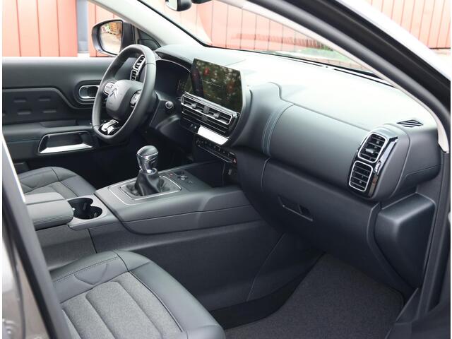 Citroen C5 Aircross 1.2 130PK Plus | AppleCarPlay/AndroidAuto | Cruise Control | Climate Control | Camera | Navigatie | Keyless | LED | Parkeersensoren | Isofix | Privacy Glass |