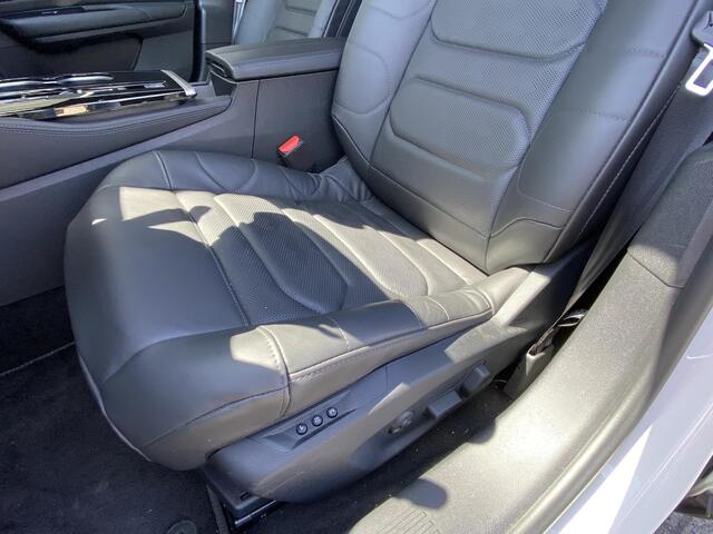 Citroen C5 X 1.6 Turbo 180pk Business Plus | PHC Vering | 1600kg trekvermogen | Weinig kilometers | Comfort Seats met geheugen | Navigatie | Head-Up Display