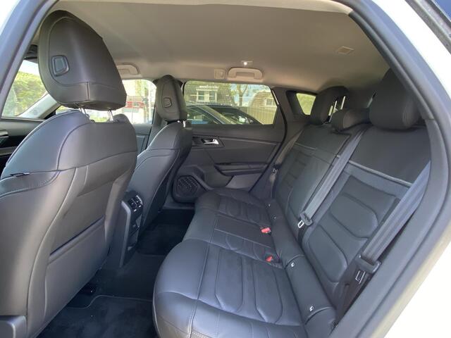 Citroen C5 X 1.6 Turbo 180pk Business Plus | PHC Vering | 1600kg trekvermogen | Weinig kilometers | Comfort Seats met geheugen | Navigatie | Head-Up Display
