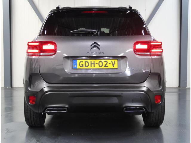Citroen C5 Aircross 1.2 Hybrid 145PK ë-Series | AppleCarPlay/AndroidAuto | Camera | Cruise Control | 19''LMV | Stoelverwarming | Navigatie | Isofix | Privacy Glass | Two-Tone | Parkeersensoren |