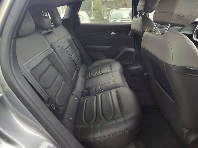 Citroen C5 X 1.6 PLUG-IN HYBRID 225 SHINE Leder | Adaptive Cruise | HUD | Stuurverwarming