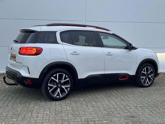 Citroen C5 Aircross 1.6 PureTech Shine / trekhaak ( 1500 kg) / Apple Carplay/Android Auto / cruise control adaptief met Stop&Go en stuurhulp / navigatiesysteem full map /