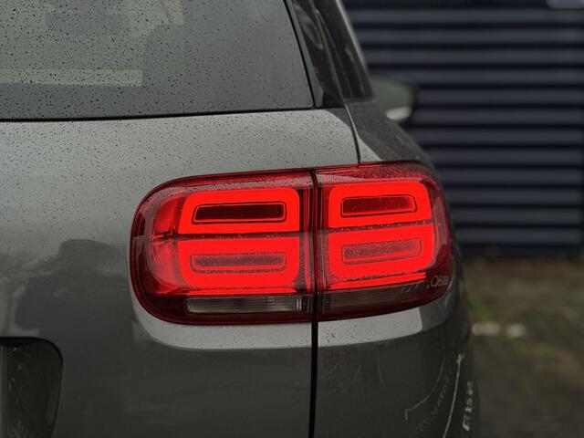 Citroen C5 Aircross 1.6 Plug-in Hybrid 225 Shine | Stoelverwarming | Adaptive Cruise Control | Alcantara bekleding | Comfort seats | Apple Carplay/Android Auto | Keyless Entry/Start | Climate Control | Navigatie | Parkeercamera/-sensoren | Full LED | PHC onderstel |