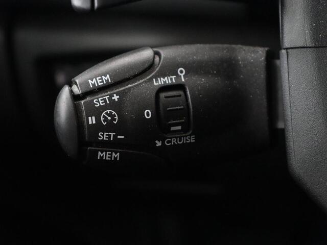 Citroen C5 Aircross 1.6 Plug-in Hybrid 225 | Carplay | Climate control | Camera | Privacy glass