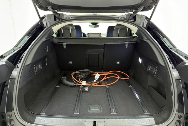 Citroen C5 X 1.6 Plug-in Hybrid 225 Shine | Lederenbekleding | Massage stoel | Elektrisch verstelbare stoel | Camera | Stuur en stoelverwarming | Getint Glas