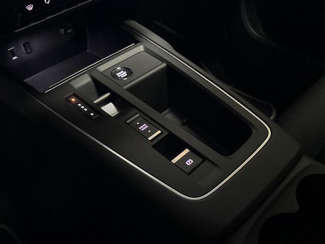 Citroen C5 Aircross 1.6 Plug-in Hybrid 180 Sport 180Pk Automaat (APPLE CARPLAY, GROOT NAVI, 360 CAMERA, LEDER, GETINT GLAS, SPORTSTOELEN, KEYLESS, LANE ASSIST, NIEUWSTAAT)