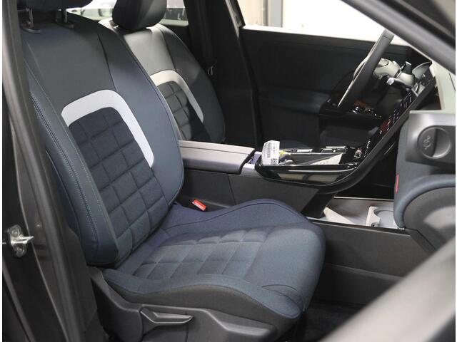 Citroen C5 Aircross Business Comfort Range 73 kWh | Warmtepomp | 360 Camera | Adaptive CruiseControl | Keyless Entry/Start | ClimateControl | Verwarmd Stuurwiel | Dodehoekdetectie | Navigatie |