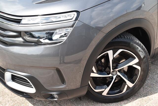 Citroen C5 Aircross PureTech 130pk Business | Navigatiesysteem | Apple Carplay & Android Auto | Camera achter | Airconditioning ECC | Trekhaak | Parkeersensoren voor en achter | Isofix Bevestigingspunten | Zeer Compleet!!!