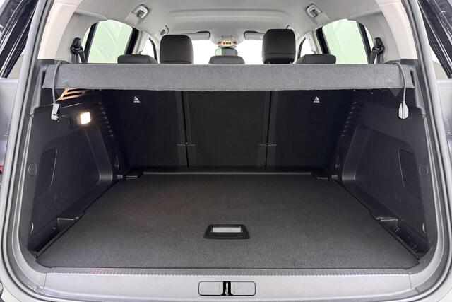 Citroen C5 Aircross 1.2 Hybrid 136 Plus | Apple carplay/Android Auto | Automatische Airco | Cruise control | Navigatie | Lichtmetalen velgen 18'' |