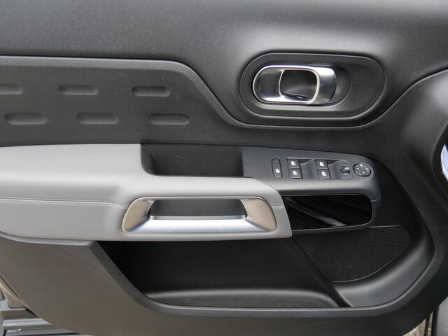 Citroen C5 Aircross 1.2 BUSINESS/ TREKHAAK/ BLINDSPOT/ CAMERA/ CARPLAY