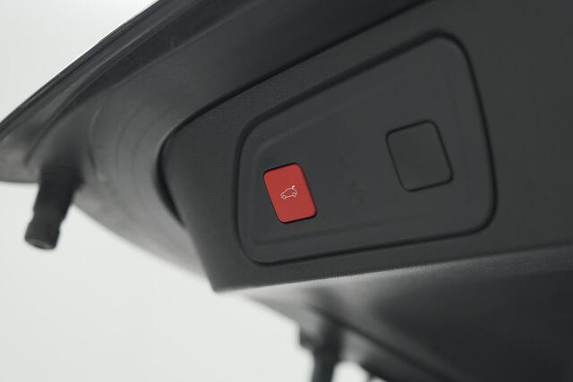 Citroen C5 Aircross 1.2 Hybrid 136 Max | Elektrische Kofferklep | Adaptieve Cruise Control | Camera | Dodehoekdetectie