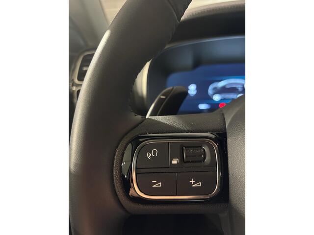Citroen C5 Aircross 1.2 Hybrid 136 Plus | Camera | Navigatie | 18" Lichtmetalen velgen
