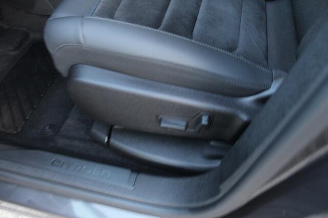 Citroen C5 Aircross 1.2 PureTech Shine Clima-Cruise-Navi-Stoelverwarming 9900 Km !!