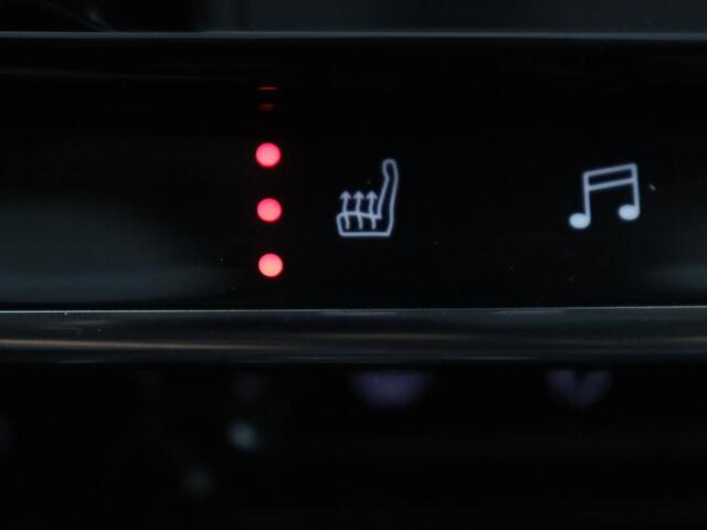 Citroen C5 1.6 Plug-in Hybrid 225 Feel | SOH 92,2% | Camera | Stoelverwarming | LED | Dodehoek ASS. | Navigatie |