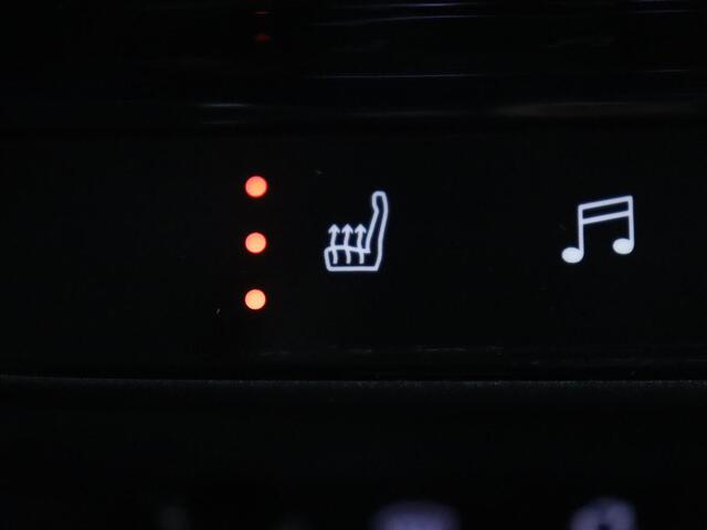 Citroen C5 1.6 Plug-in Hybrid 225 Business Plus SOH 98,3% | Camera | LED | Stoelverwarming | Dodehoek Ass. |