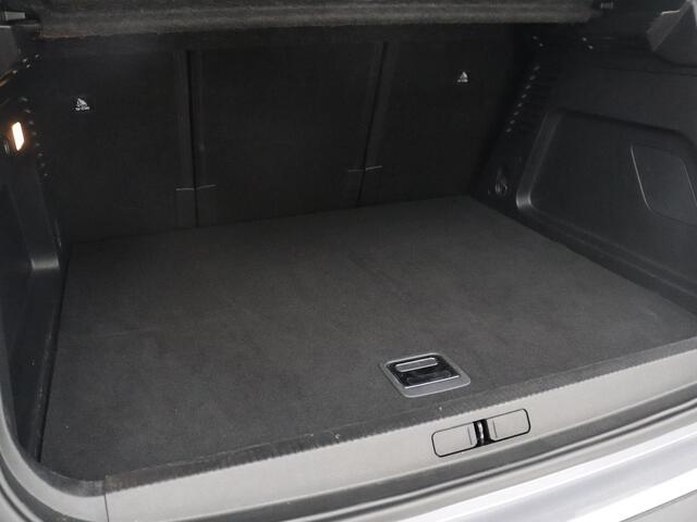 Citroen C5 1.6 Plug-in Hybrid 225 Business Plus SOH 98,3% | Camera | LED | Stoelverwarming | Dodehoek Ass. |