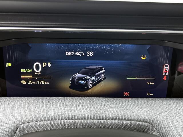Citroen C5 Aircross You Comfort Range 74 kWh | Adaptive Cruise | Parkeersensoren | 19" Lichtmetaal |