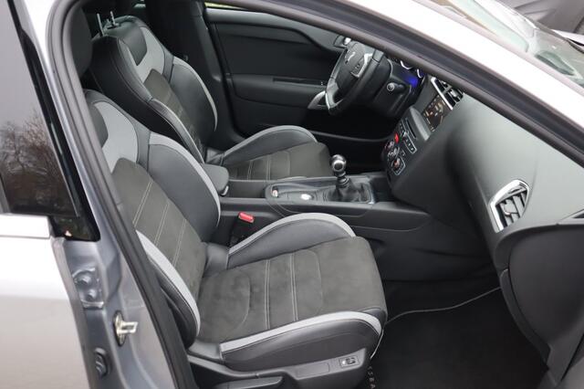 Citroen DS4 1.2 PURETECH CHIC - Cross Back
