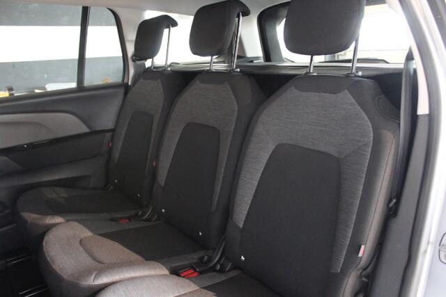 Citroen GRAND C4 PICASSO 1.2 PureTech Business 7P! Camera, Parkeerassistent, trekhaak, Apple carplay Climate,Cruisecontrol, Trekhaak.